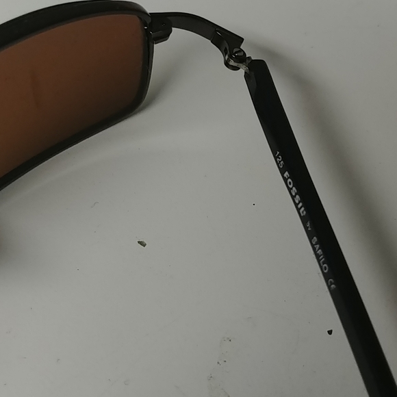 Glasses - Picture 3 of 3